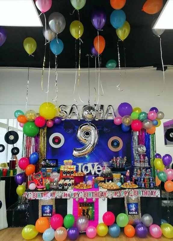 Décoration anniversaire thème Disco