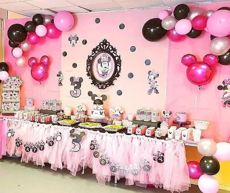Décoration anniversaire thème Minnie